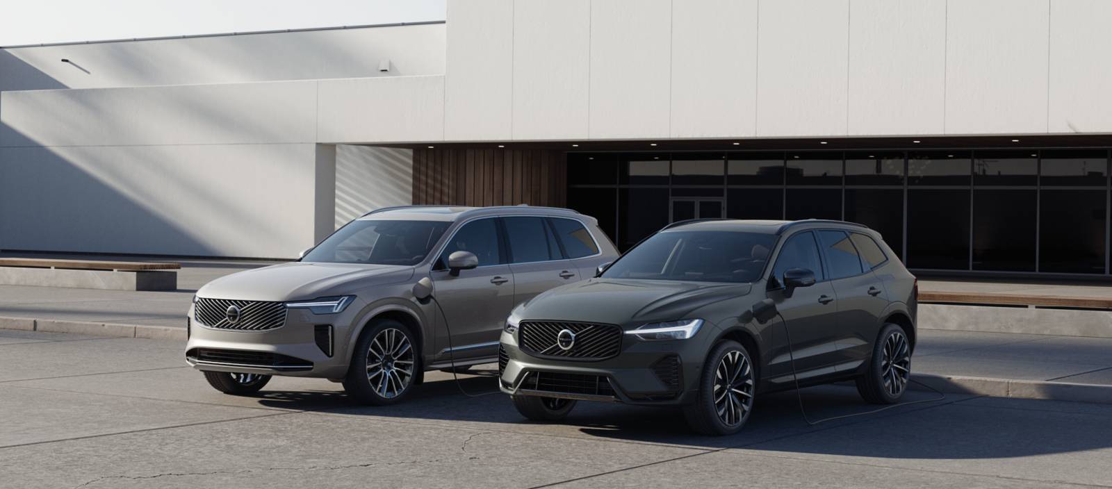 Vozy Volvo XC90 a XC60 Plug-in Hybrid se nabíjejí